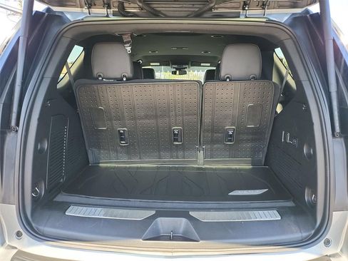 Certified 2025 Chevrolet Tahoe Premier RWD image 18