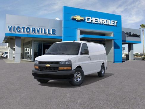 New 2025 Chevrolet Express 3500 w/ Driver Convenience Package image 8