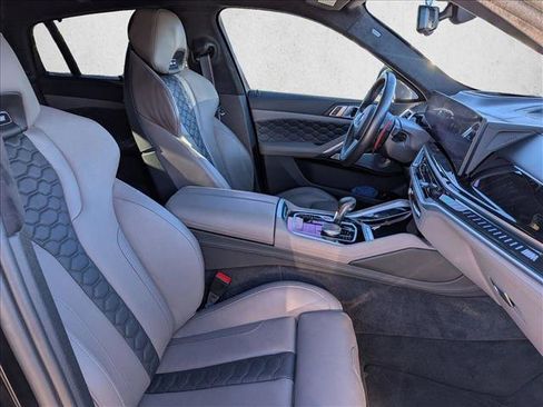 Used 2025 BMW X6 M Competition w/ Executive Package image 19