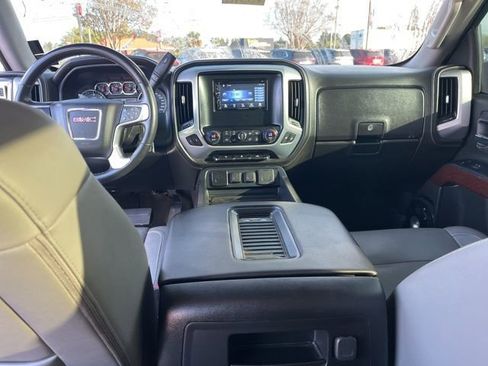 Used 2018 GMC Sierra 1500 SLT image 14