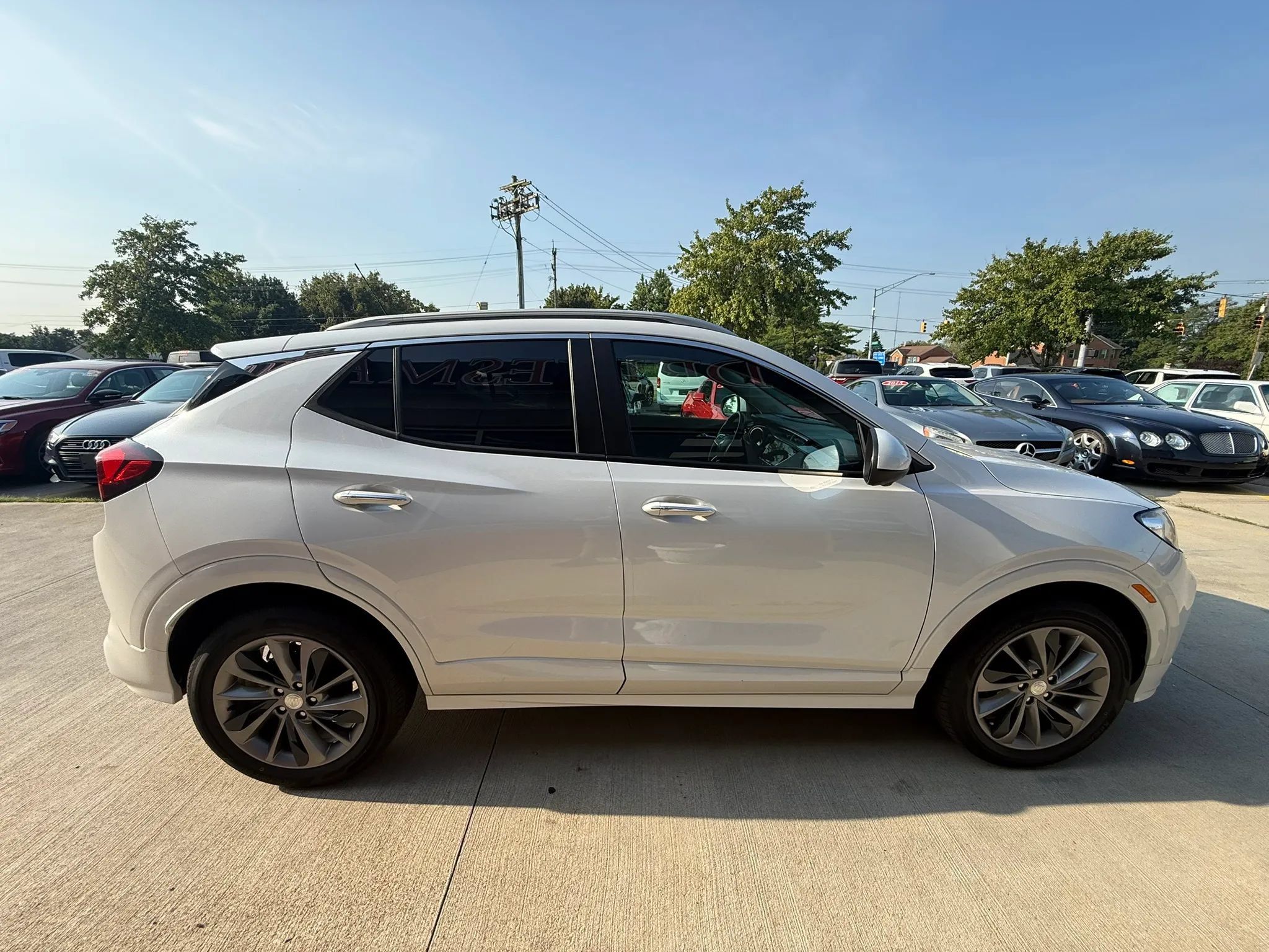 Used 2021 Buick Encore GX Select w/ Advanced Technology Package FWD image 7