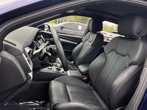 Used 2020 Audi Q5 2.0T Premium w/ Titanium Sport Package AWD/4WD image 12