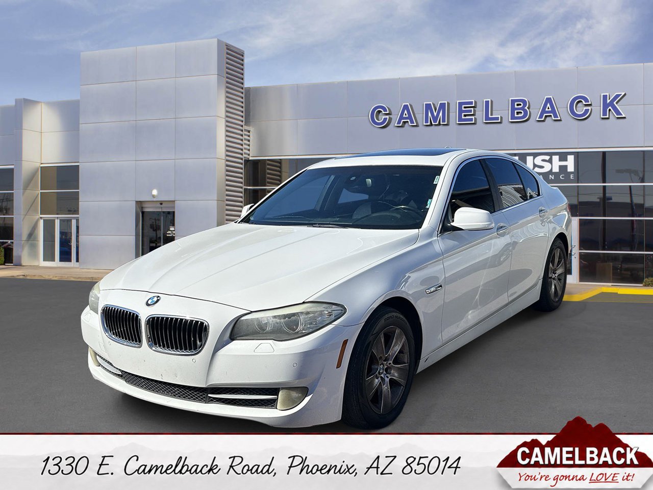 Used 2011 BMW 528i Sedan RWD image 1