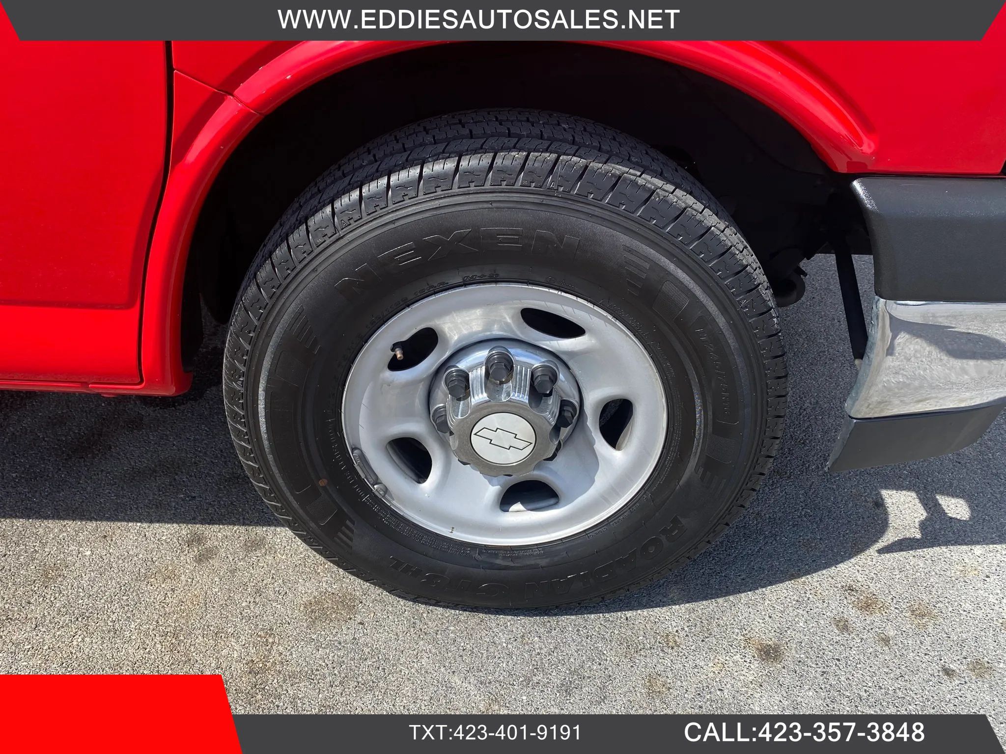 Used 2017 Chevrolet Express 3500 LT w/ LT Preferred Equipment Group RWD image 29