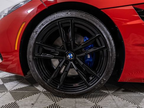 Used 2024 BMW Z4 M40i w/ Shadowloine Package image 30