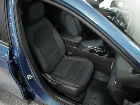 New 2026 Buick Envista Preferred w/ Convenience I Package FWD image 17