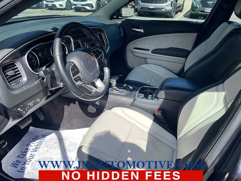 Used 2018 Dodge Charger GT AWD/4WD image 2