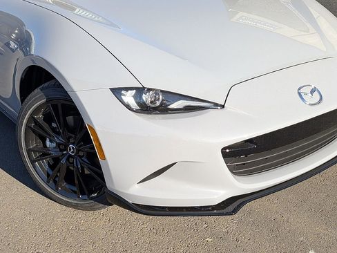 New 2025 MAZDA MX-5 Miata Club w/ Weather Package image 5