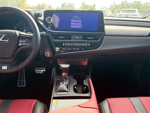 Used 2025 Lexus ES 350 F Sport image 19