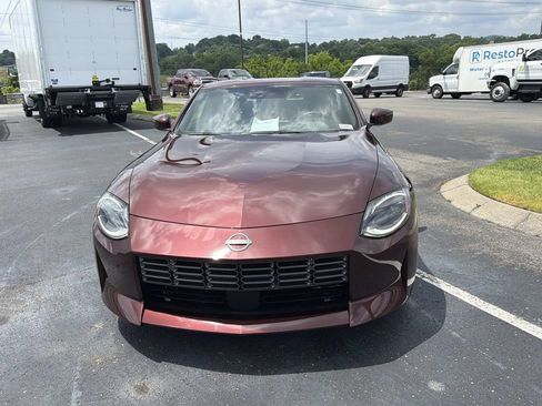 Used 2025 Nissan Z Performance w/ Floor Mat Package RWD image 10