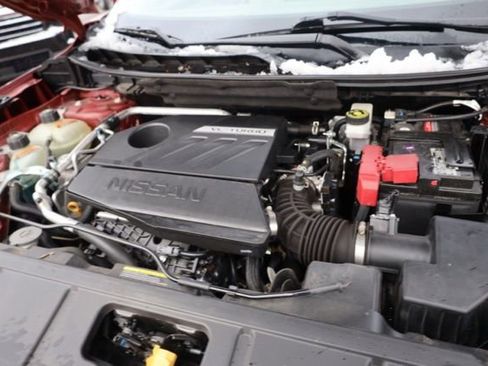 Used 2023 Nissan Rogue SV image 44