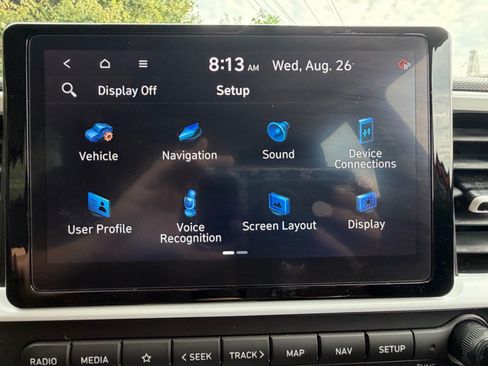 Used 2024 Hyundai Venue Limited FWD image 38