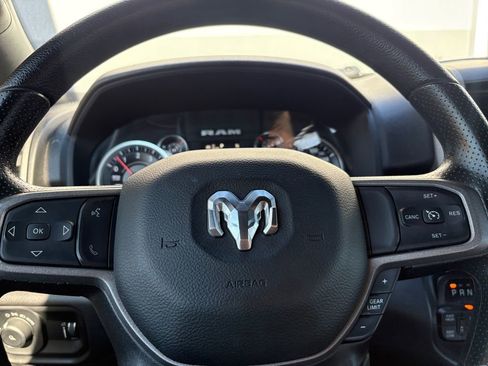 Used 2024 RAM 2500 Tradesman w/ Chrome Appearance Group image 25