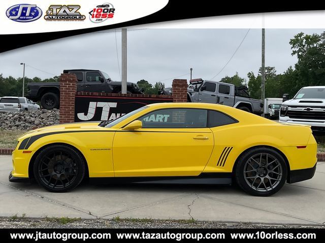 Used 2011 Chevrolet Camaro SS RWD image 4