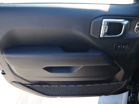 New 2026 Jeep Wrangler Unlimited Rubicon 392 w/ Quick Order Package 27X Moab AWD/4WD image 16