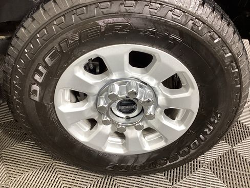 Used 2023 Ford F250 XLT w/ 360-Degree Camera Package image 7