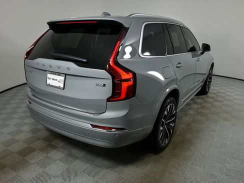 New 2026 Volvo XC90 B6 Plus w/ Protection Package Premier image 28
