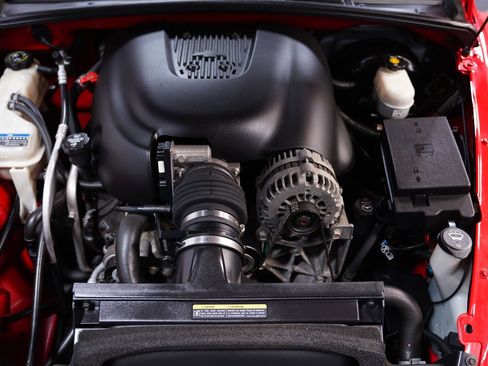 Used 2005 Chevrolet SSR image 4