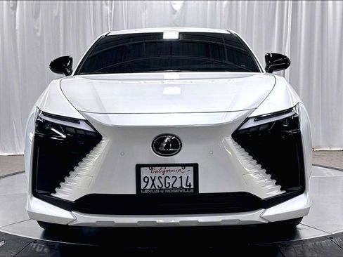 Used 2026 Lexus RZ 350e 2WD w/ Accessory Package (Z1) image 12