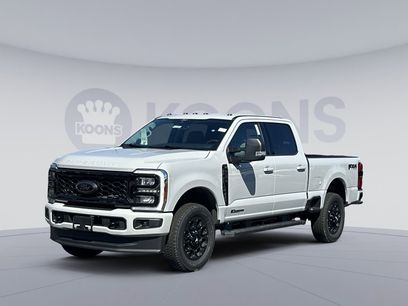 New 2025 Ford F250 XLT w/ Black Appearance Package