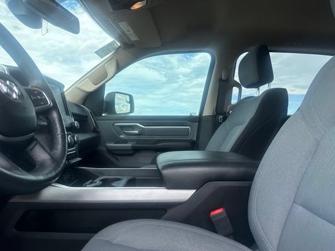 Used 2019 RAM 1500 Big Horn RWD image 40