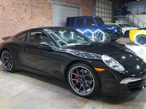 Used 2012 Porsche 911 Carrera S image 3