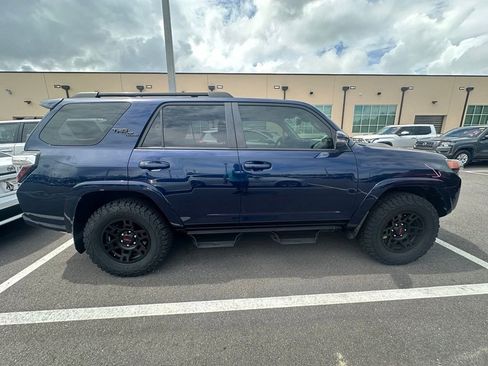 Used 2021 Toyota 4Runner TRD Off-Road Premium w/ Moonroof Package AWD/4WD image 2