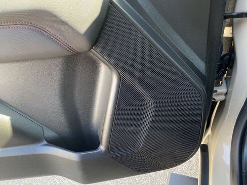 Used 2024 Chevrolet Colorado Z71 w/ Z71 Convenience Package 2 image 24