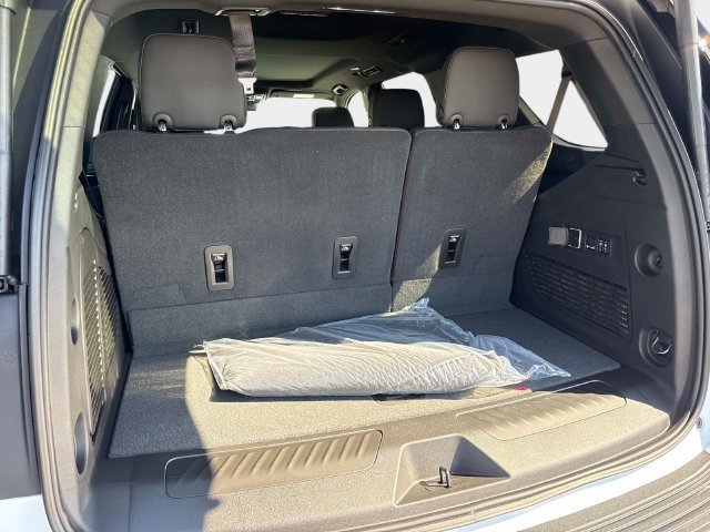 New 2027 GMC Yukon Elevation w/ Elevation Premium Package RWD image 11