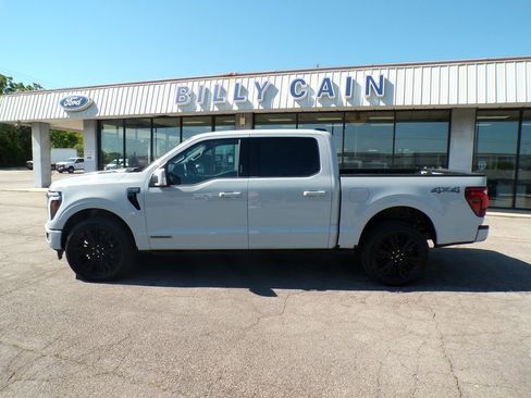 Used 2024 Ford F150 Platinum w/ Equipment Group 702A High AWD/4WD image 4