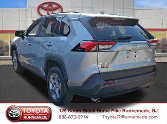 Certified 2025 Toyota RAV4 XLE AWD/4WD video 4