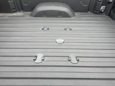 Used 2023 GMC Sierra 2500 AT4 w/ AT4 Premium Plus Package image 18