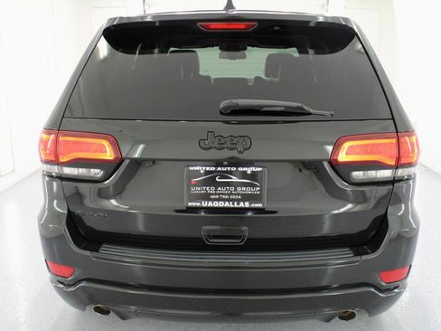 Used 2015 Jeep Grand Cherokee Altitude image 8