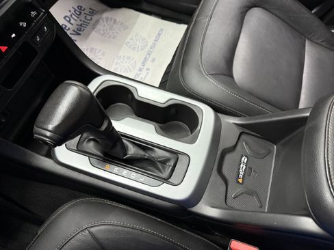 Used 2019 Chevrolet Colorado ZR2 w/ ZR2 Dusk Special Edition AWD/4WD image 20