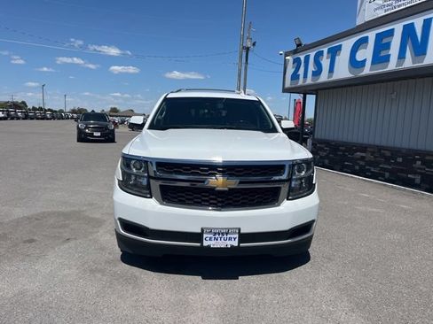 Used 2018 Chevrolet Suburban LT AWD/4WD image 2