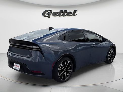 New 2026 Toyota Prius Plug-In Hybrid image 5