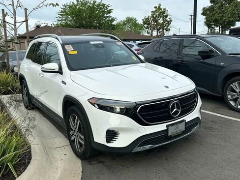 Used 2022 Mercedes-Benz EQB 300 4MATIC w/ Exclusive Package image 2