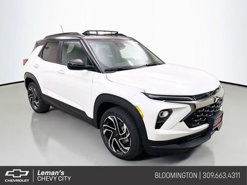 New 2026 Chevrolet TrailBlazer RS w/ Convenience Package AWD/4WD image 1
