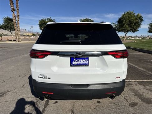 Used 2023 Chevrolet Traverse RS image 6