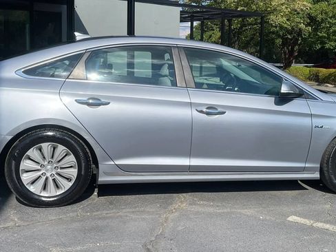 Used 2016 Hyundai Sonata SE FWD image 5