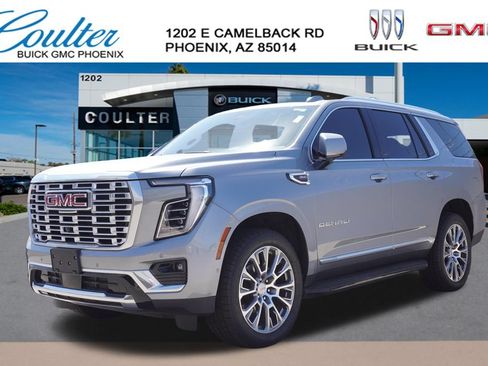 Certified 2025 GMC Yukon Denali AWD/4WD image 1