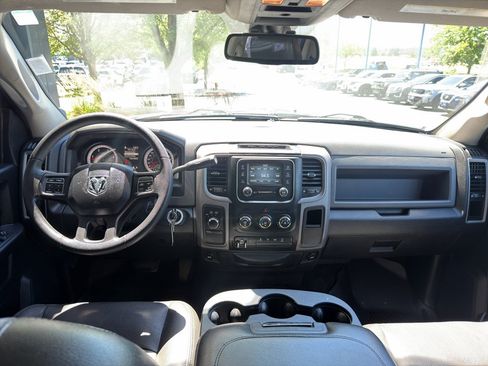 Used 2016 RAM 2500 Tradesman w/ Chrome Appearance Group AWD/4WD image 34