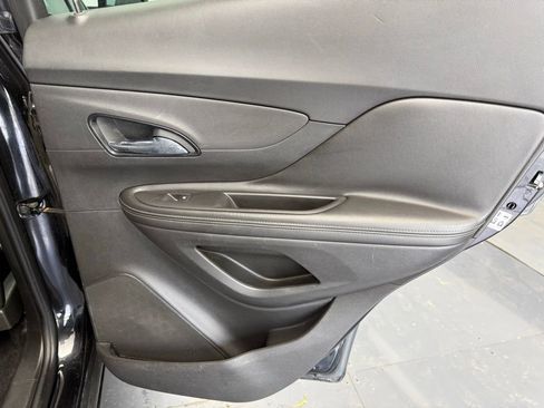 Used 2018 Buick Encore Preferred AWD/4WD image 68