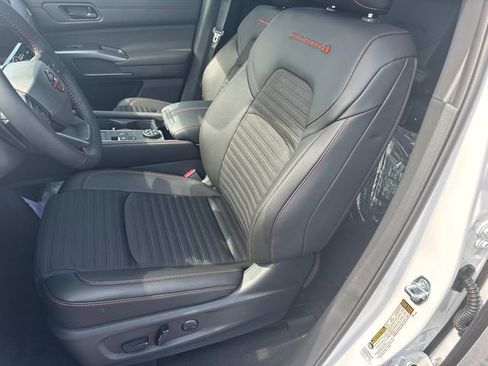 New 2026 Nissan Pathfinder Rock Creek AWD/4WD image 25