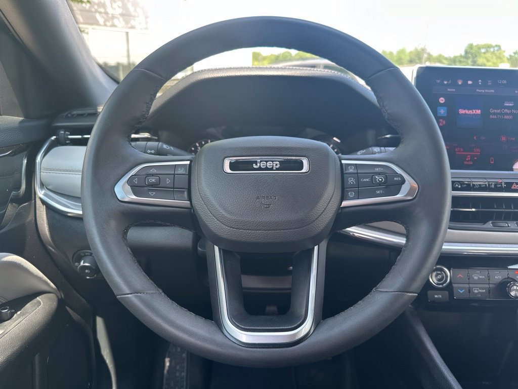 Used 2024 Jeep Compass Limited AWD/4WD image 19