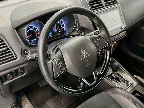 Used 2024 Mitsubishi Outlander Sport AWD image 18
