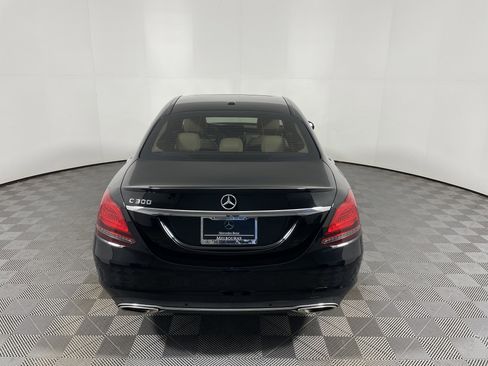 Used 2020 Mercedes-Benz C 300 Sedan image 4