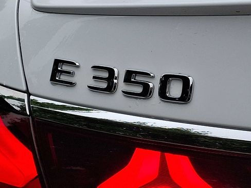 Used 2026 Mercedes-Benz E 350 4MATIC Sedan image 29