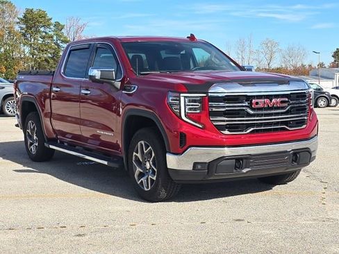 Used 2025 GMC Sierra 1500 SLT w/ SLT Premium Package image 7