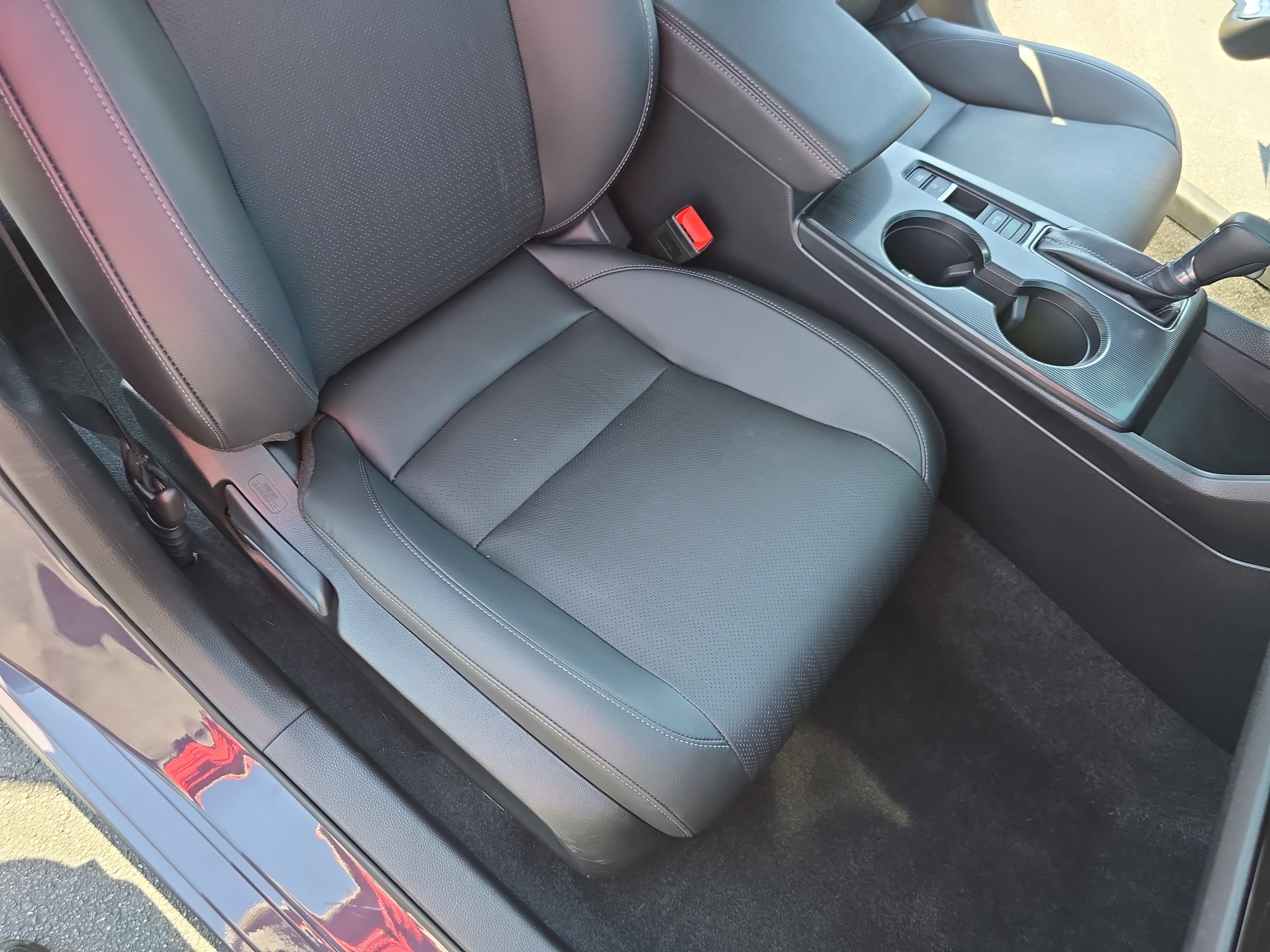 Certified 2024 Honda Civic EX-L image 10